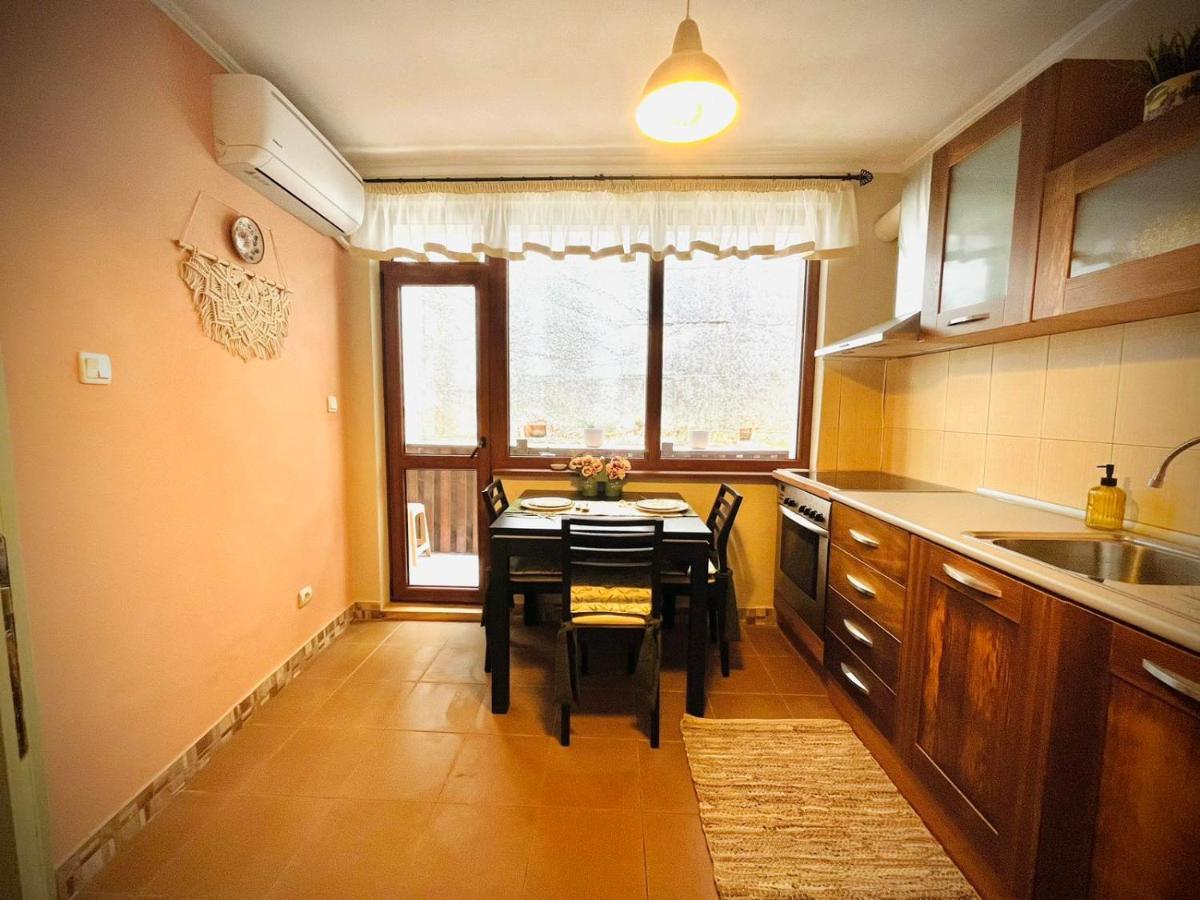 The Green Guest House Of Veliko Tarnovo-Amazing View, Top Location Екстериор снимка