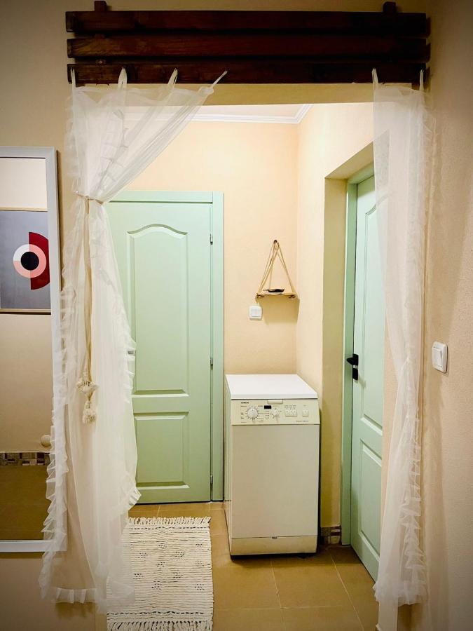 The Green Guest House Of Veliko Tarnovo-Amazing View, Top Location Екстериор снимка