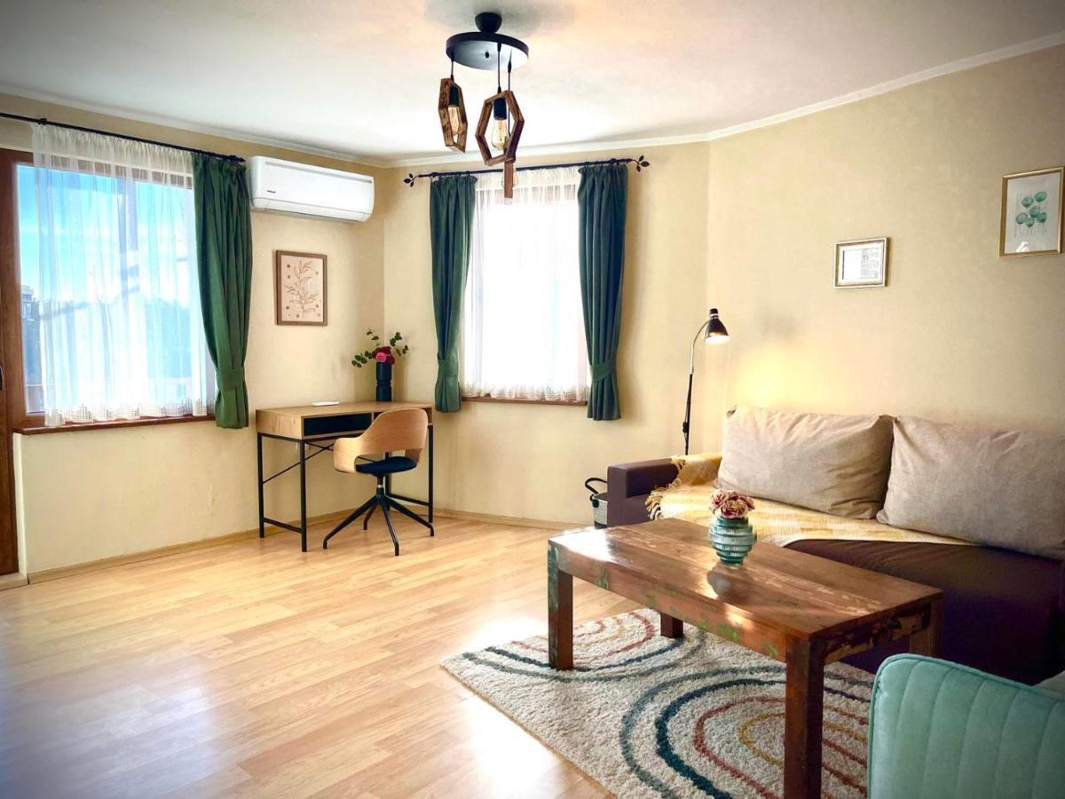 The Green Guest House Of Veliko Tarnovo-Amazing View, Top Location Екстериор снимка
