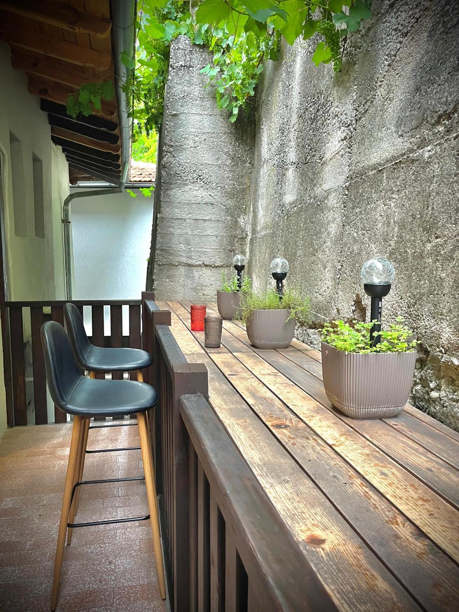 The Green Guest House Of Veliko Tarnovo-Amazing View, Top Location Екстериор снимка